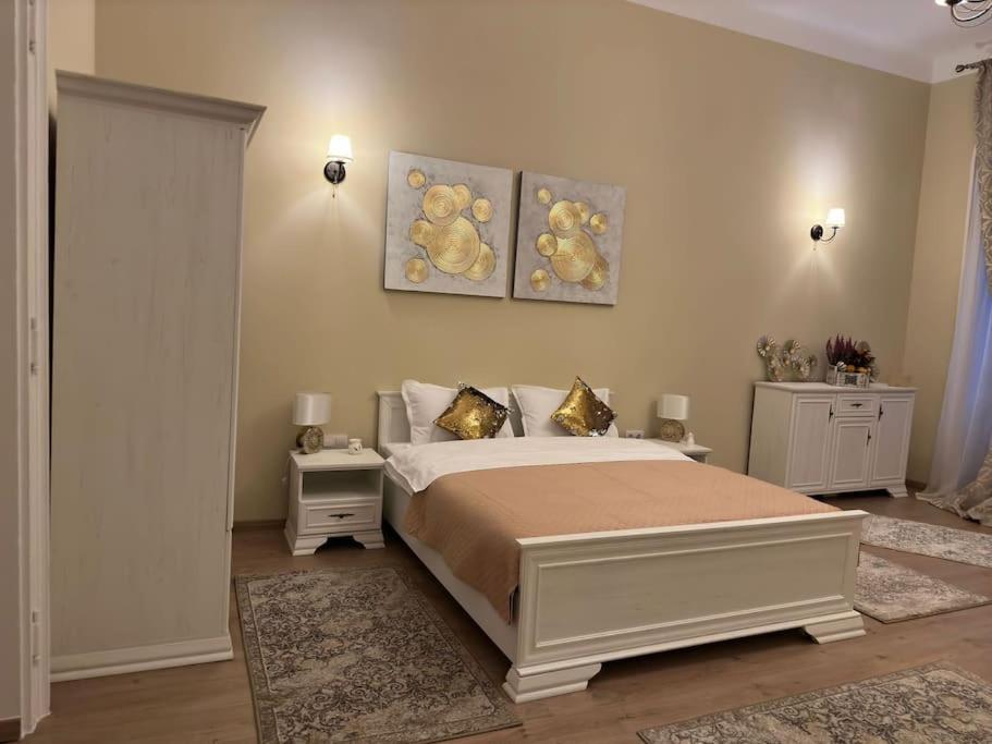 Studio Montaldo Μπρασόβ Εξωτερικό φωτογραφία